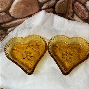 Vintage Indiana Glass Tiara Line Amber Set Of (2) Heart-Shaped Glass Trinket